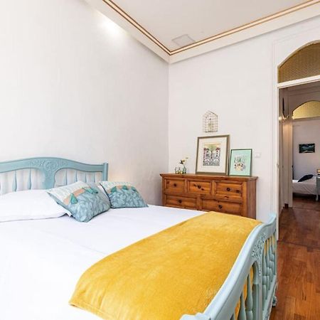 Risso - Comfortable 3 Bedrooms With Balcony นีซ ภายนอก รูปภาพ