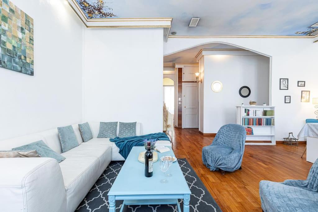 Risso - Comfortable 3 Bedrooms With Balcony นีซ ภายนอก รูปภาพ