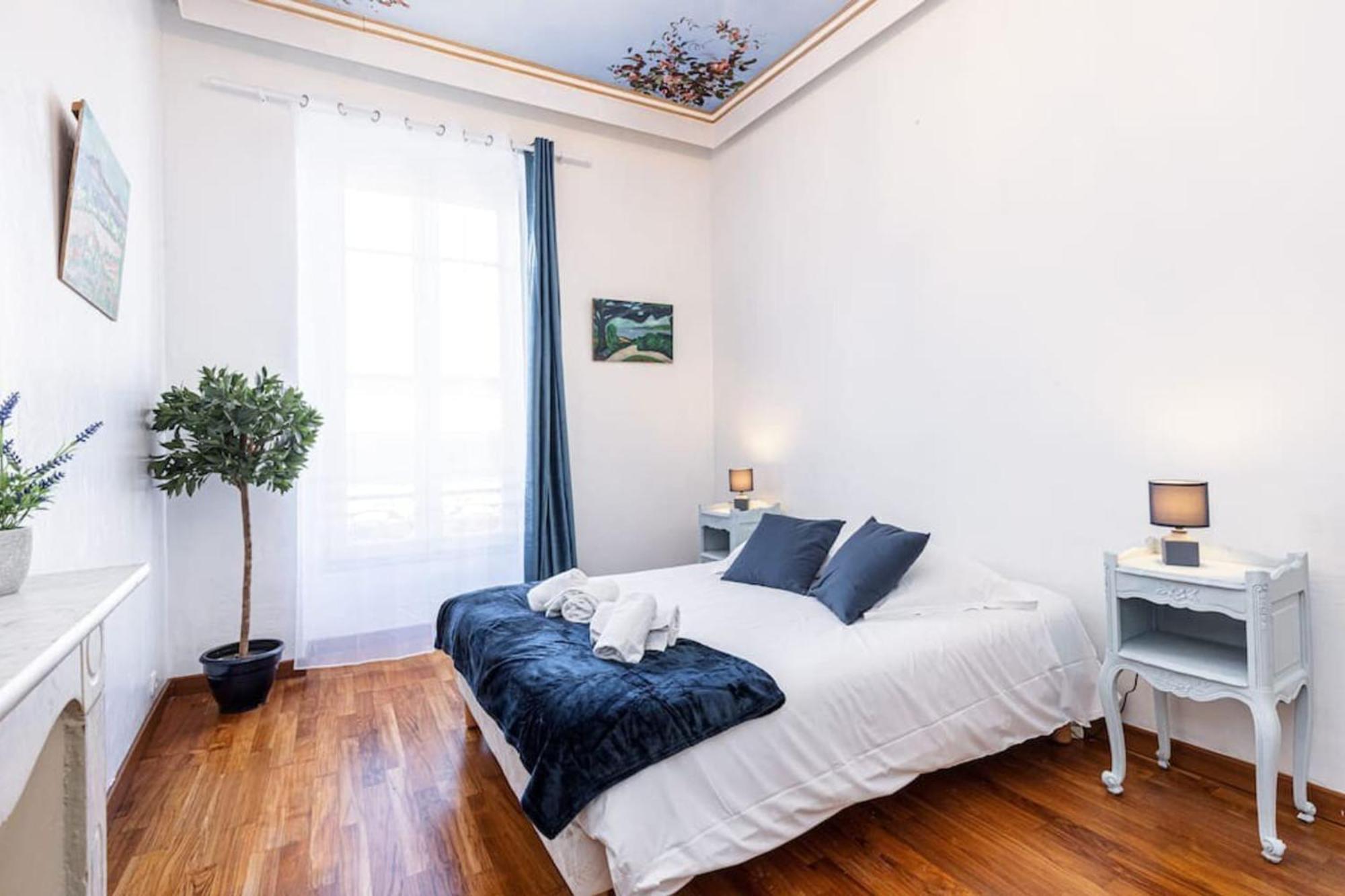 Risso - Comfortable 3 Bedrooms With Balcony นีซ ภายนอก รูปภาพ