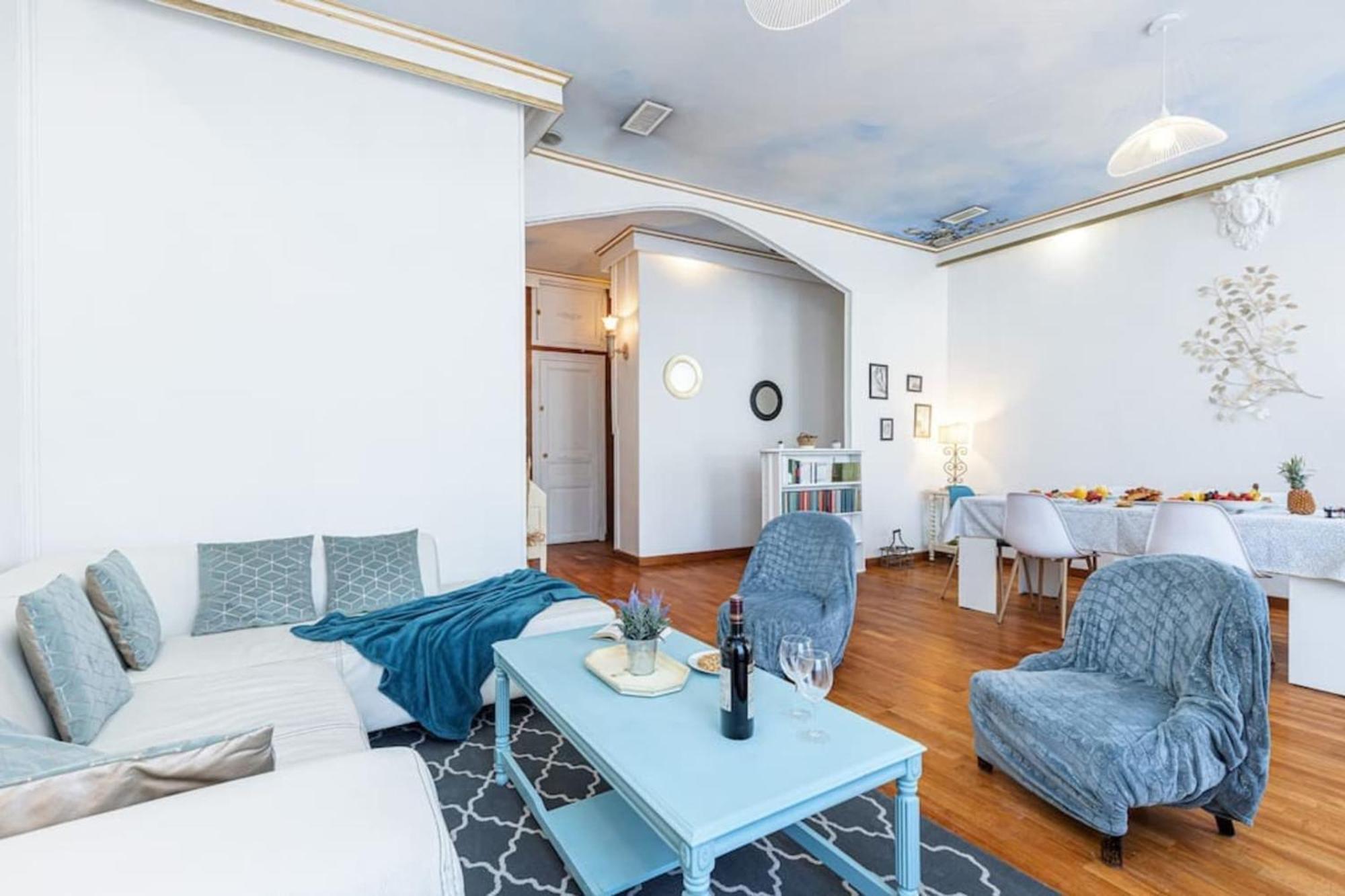 Risso - Comfortable 3 Bedrooms With Balcony นีซ ภายนอก รูปภาพ